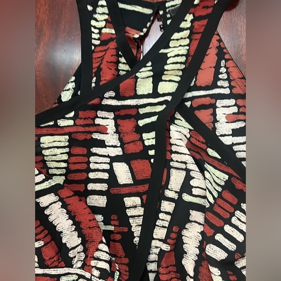 BCBGMaxAzria Asymmetrical Dress in Black, Red, and Cream - Picture 4 of 9